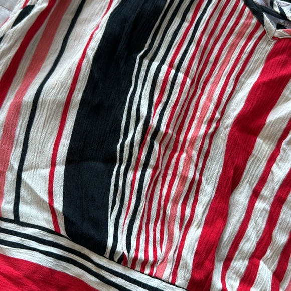 Ladies crop top - Picture 2 of 5